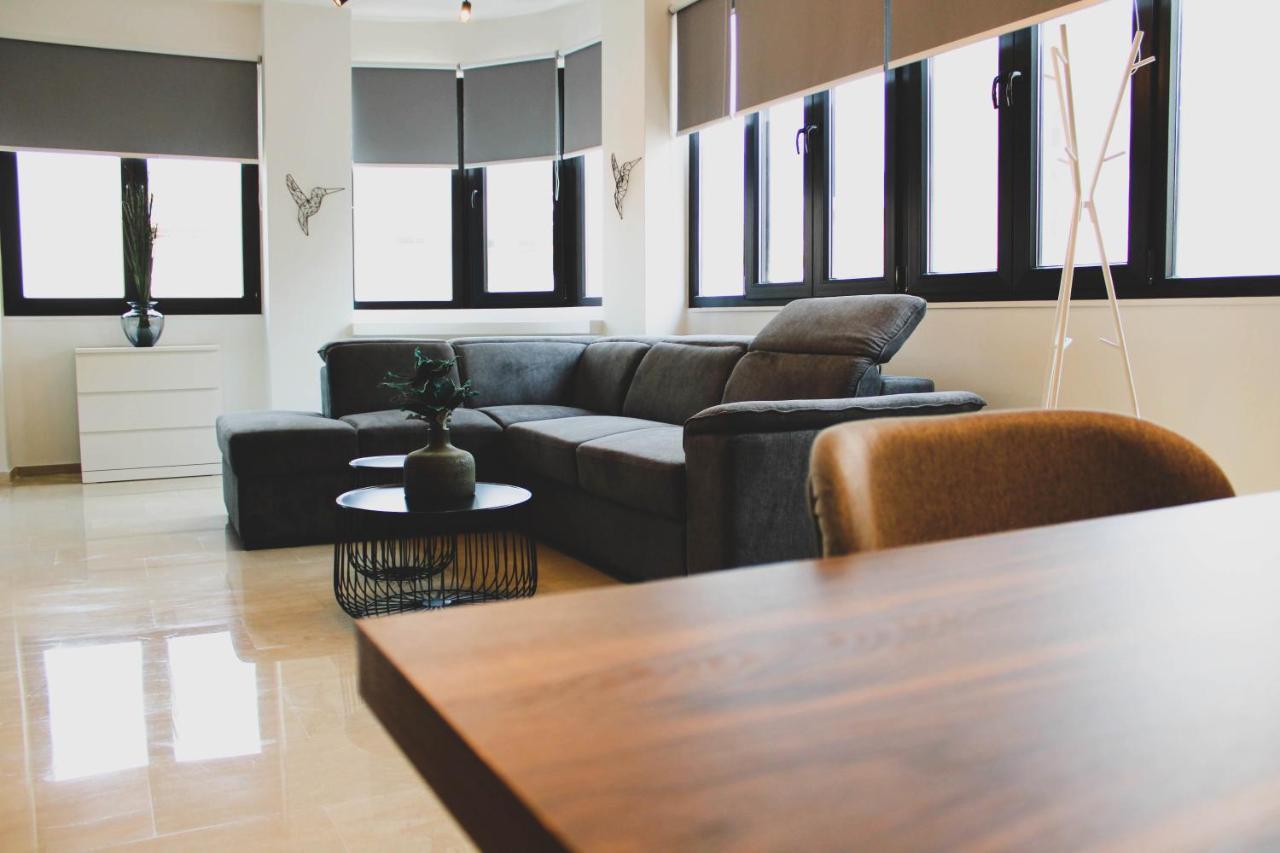 Sunlight - Volos City Center Spacious Modern Apartments Екстериор снимка